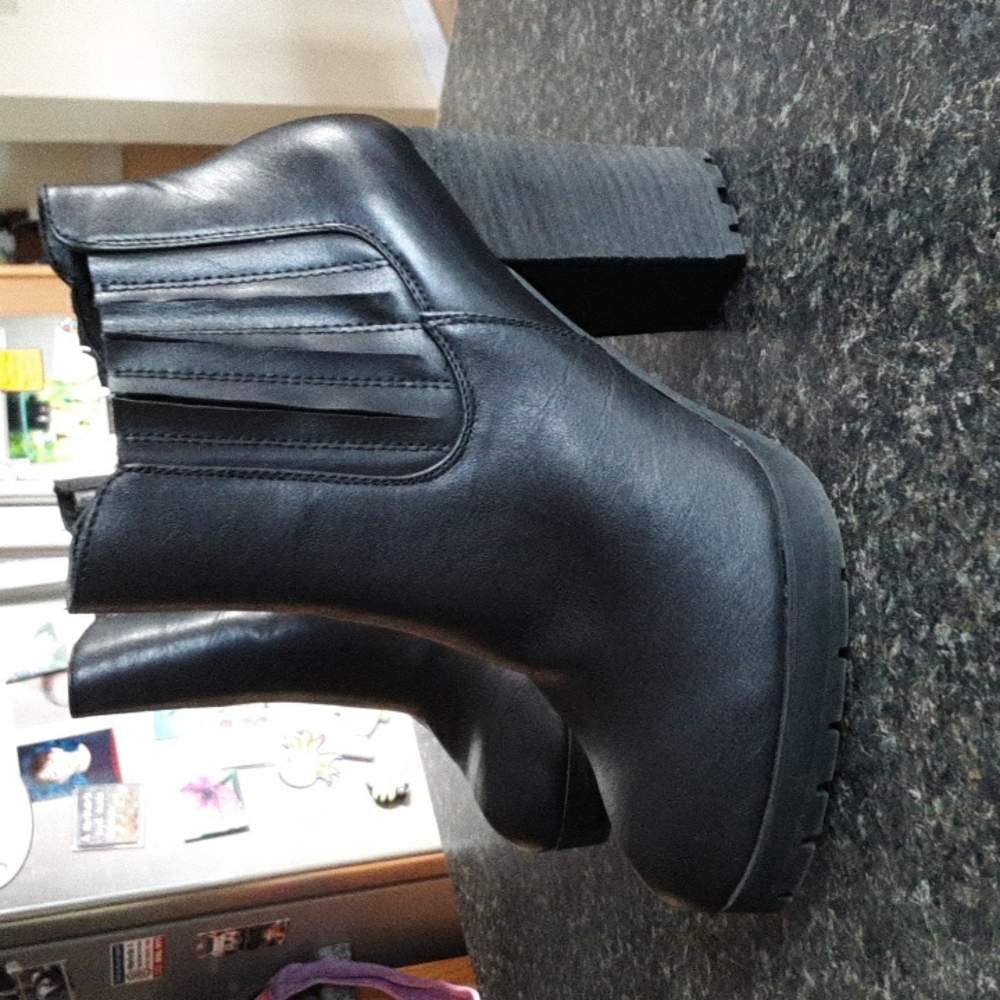 Steve madden boots